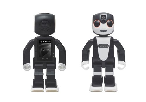 Conheça o RoBoHon: um smartphone em forma de robô que anda e reconhece o dono