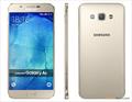 Samsung Galaxy A8 dourado