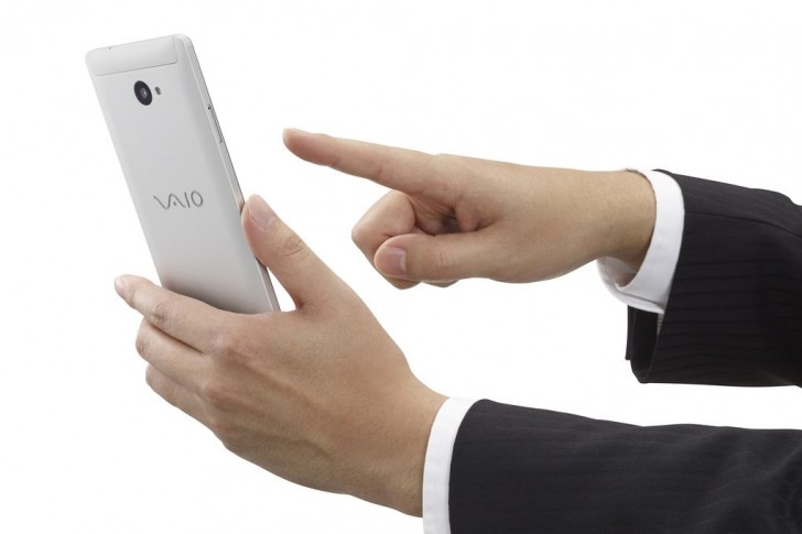 Este é o primeiro smartphone com Windows 10 Mobile sob a marca VAIO