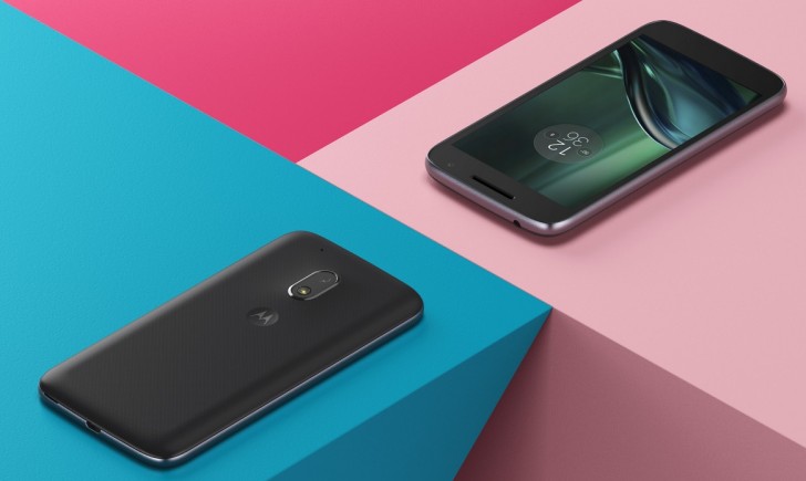 Há um outro smartphone da linha Moto G4 anunciado com tela menor - o Moto G4 Play