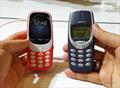 Nokia 3310 (2017) vs Nokia 3310 (2000)