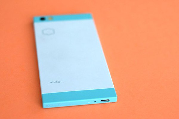 Nextbit Robin