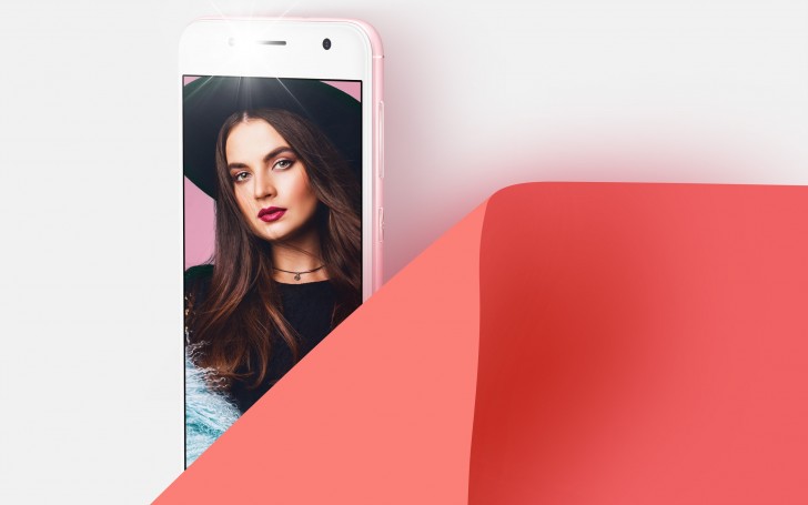 Asus lança Zenfone Selfie no Brasil com câmera frontal de 13MP