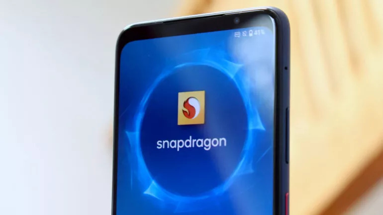 Qualcomm trabalha em novo chip para celulares gamer mais baratos