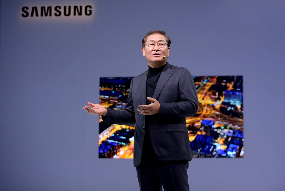Samsung funde divisões de eletrônicos móveis e de consumo e anuncia novo CEO