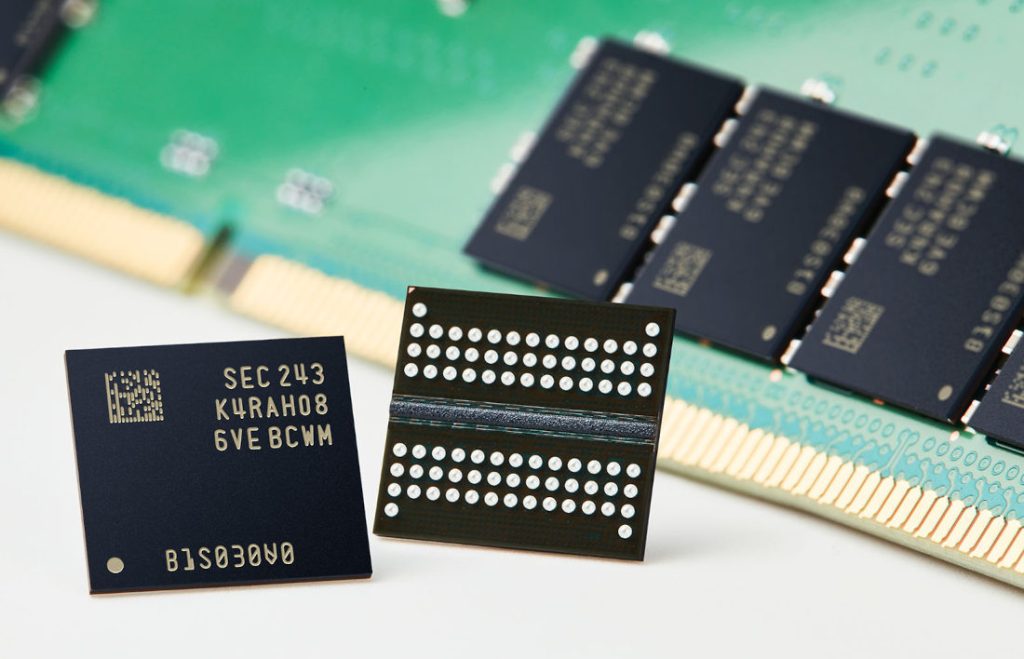 Samsung inicia produção em massa de DRAM DDR5 de 12nm