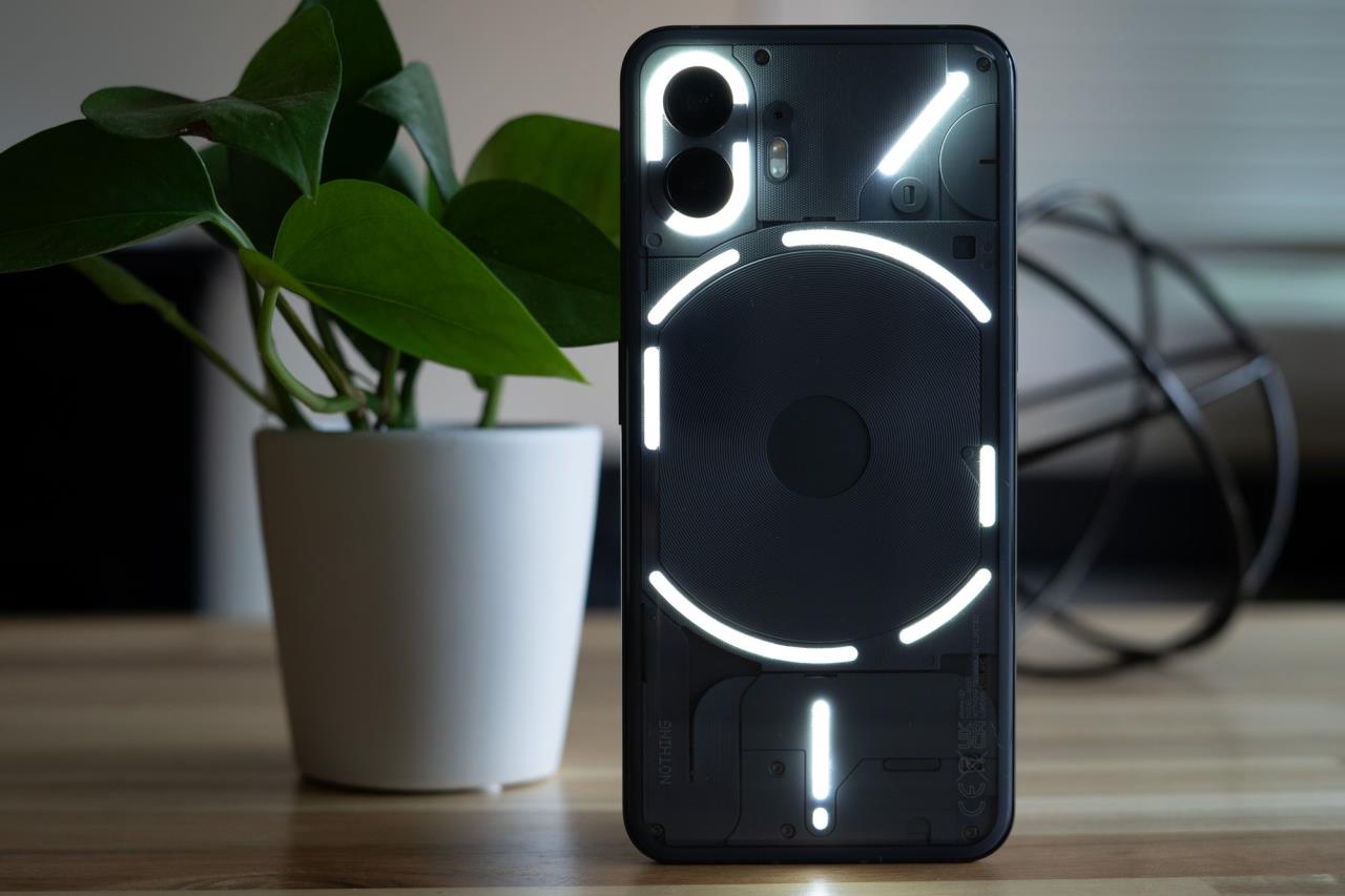 celular nothing phone 2
