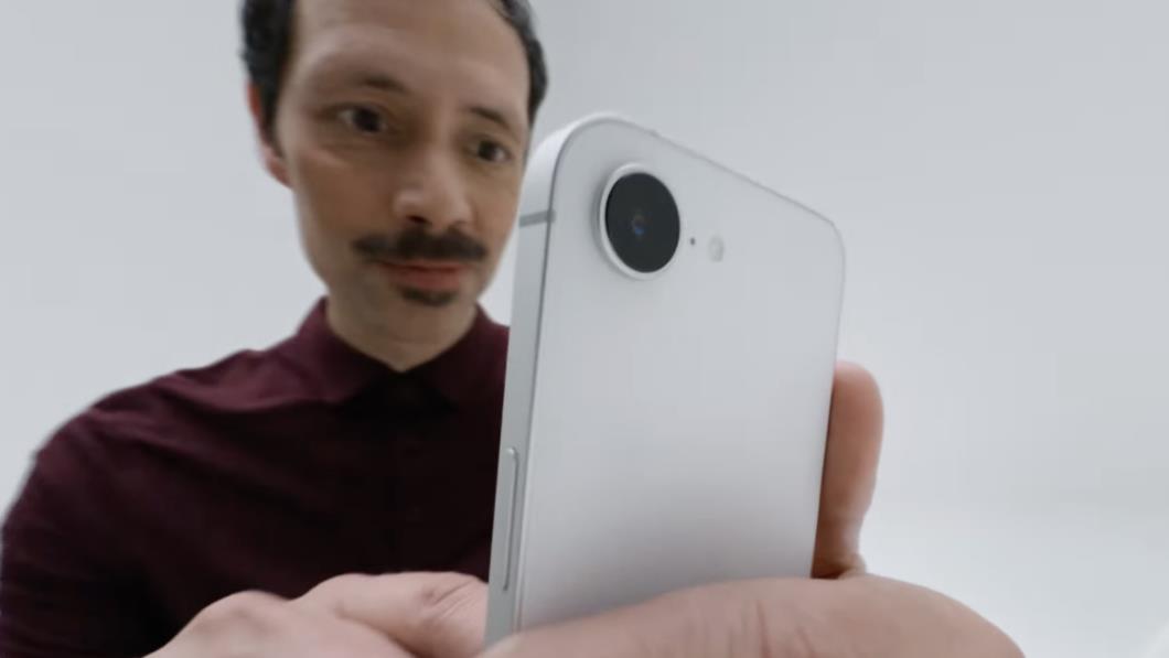 Apple iPhone 16e