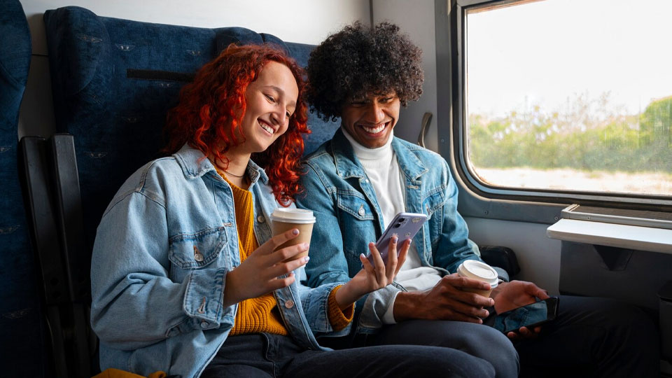 5 things every tourist needs when they travel to a new destination