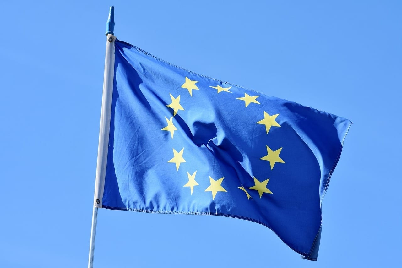 União Europeia, Meta, IA, WhatsApp