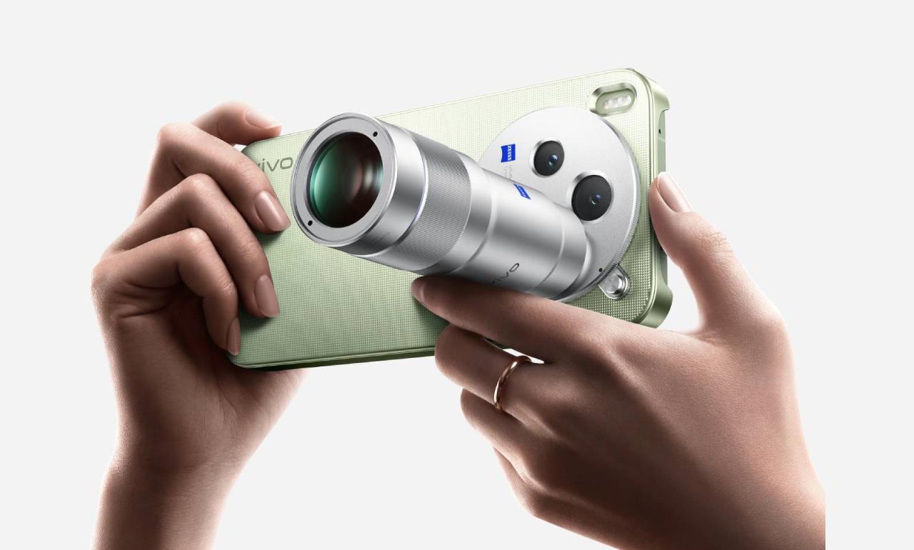 Vivo X300s estreia com câmera de 200MP; veja fotos